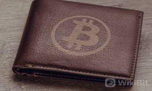 在回答“SHIB可以放TOKENIM吗”这个问题之前，我们可以先了解一下这两个概念。

### SHIB和TOKENIM的定义

1. **SHIB（Shiba Inu）**：SHIB是一种基于以太坊区块链的加密货币，通常被称为“狗狗币杀手”。它是由一群匿名开发者创建的，旨在推动一个去中心化的社区。SHIB主要用于交易、投资、以及在去中心化金融（DeFi）应用中的流通。

2. **TOKENIM**：TOKENIM可能不是一个广为人知的加密货币，但可以推测它可能是一种特定的代币或平台，围绕某种服务或应用而存在。在这个上下文中，我们需要了解TOKENIM的具体功能和特点。

### SHIB可以放TOKENIM吗？

首先，我们来探讨这个问题的关键点：SHIB是否能够与TOKENIM兼容或相互搭配。

如果TOKENIM是一个支持以太坊ERC-20代币的去中心化金融平台，那么通常情况下你可以直接在该平台上存储和交易SHIB，因为SHIB同样是一个ERC-20代币。

### 关键因素

在决定能否将SHIB放入TOKENIM时，我们需要考虑以下几个关键因素：

1. **兼容性**：确认TOKENIM是否支持SHIB这一ERC-20代币。有些平台可能不支持来自特定链的代币。

2. **流动性**：如果TOKENIM提供SHIB交易对，则说明该平台对SHIB的流动性支持良好。

3. **安全性**：确保TOKENIM是一个安全的平台，具有良好的口碑和审计记录。

4. **合规性**：了解TOKENIM对用户的限制，例如地域限制，身份验证要求等，以确保合法性。

5. **用户需求**：确保存放SHIB在TOKENIM上是有意义的，可能涉及交易、质押或其他形式的收益。

### 结论

因此，在具体操作之前，你可以查阅TOKENIM的官方文档或支持渠道，确认相关信息。通常，
- 如果TOKENIM是一个去中心化钱包或交易所，通常可以放入SHIB。
- 如果TOKENIM是某种特定的应用，需了解其对代币的支持情况。

如果需要更深入的信息，可以围绕SHIB和TOKENIM的使用场景、风险管理等问题进行讨论。